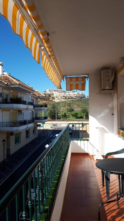 Calle Juzcar Uk Tv La Cala De Mijas Exterior photo